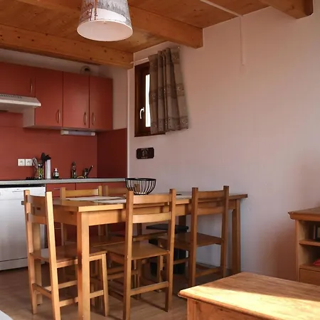Duplex 3 Pieces Avec Parking, Proche Foret Et Centre - Confort Et Equipements Complets - Fr-1-580-77 * Font-Romeu-Odeillo-Via