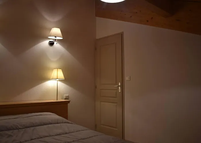 Duplex 3 Pièces Avec Parking, Proche Forêt Et Centre - Confort Et équipements Complets - Fr-1-580-77 Font-Romeu-Odeillo-Via